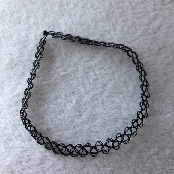 Black Choker - Picture 3 of 3